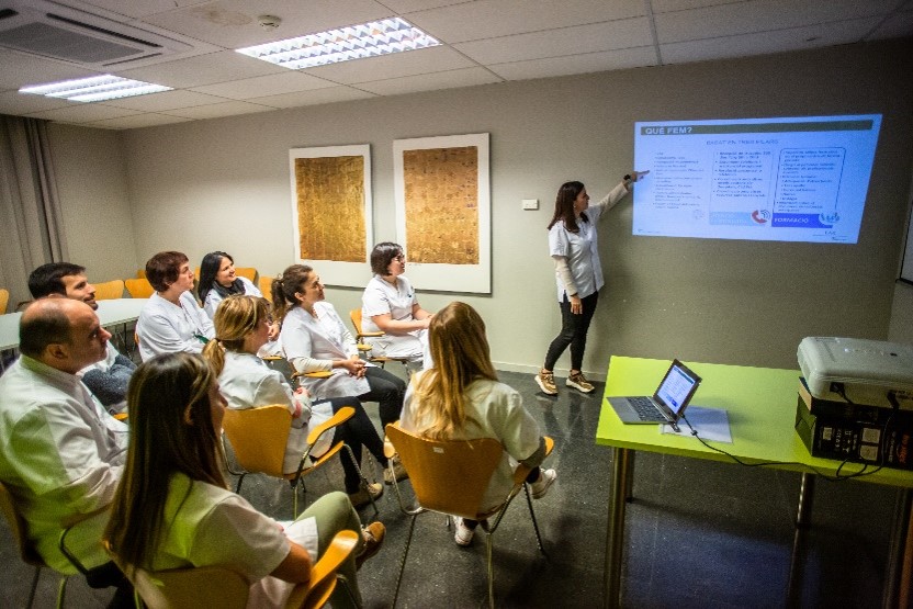Tres noves edicions de la formació “The PoCUS Training: punció ecoguiada, cures del catèter i altres utilitats de l’ecografia per a infermeria”