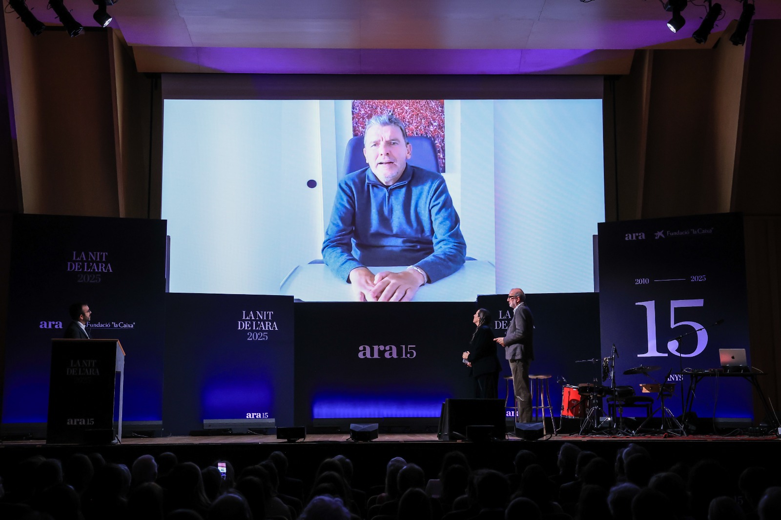 El president del COIB, Borja Manzanares, jurat del Premi Carles Capdevila en el marc del 15è aniversari de l’ARA