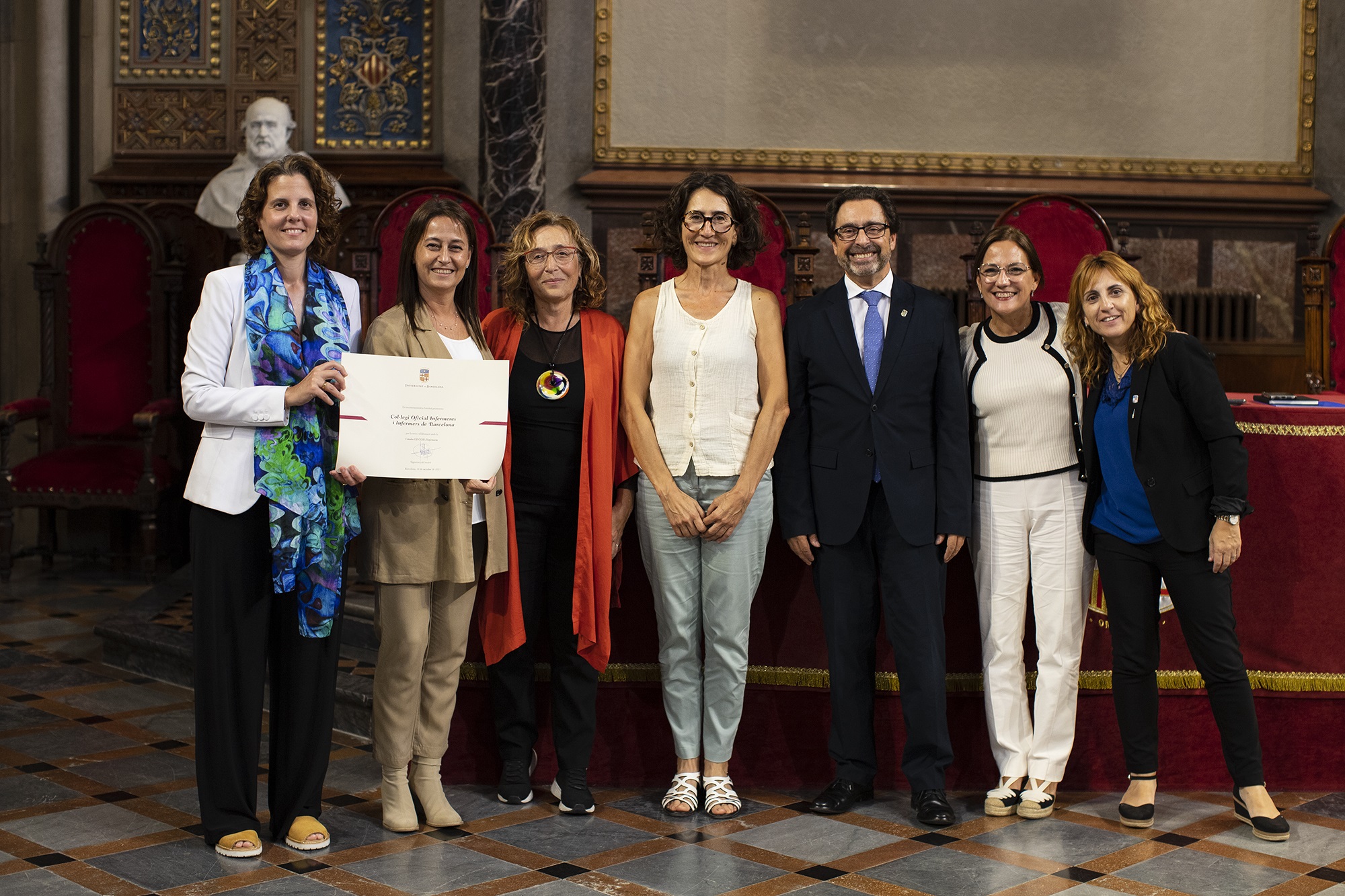 La Universitat de Barcelona reconeix la contribució del COIB co a patró de la seva Càtedra d’Infermeria