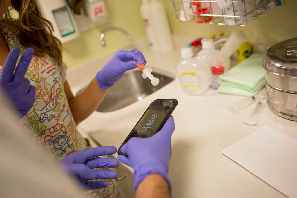 La Vocalia d’Infermeria Pediàtrica reivindica una vacunació segura i de qualitat en el marc de la Setmana Mundial de la Immunització