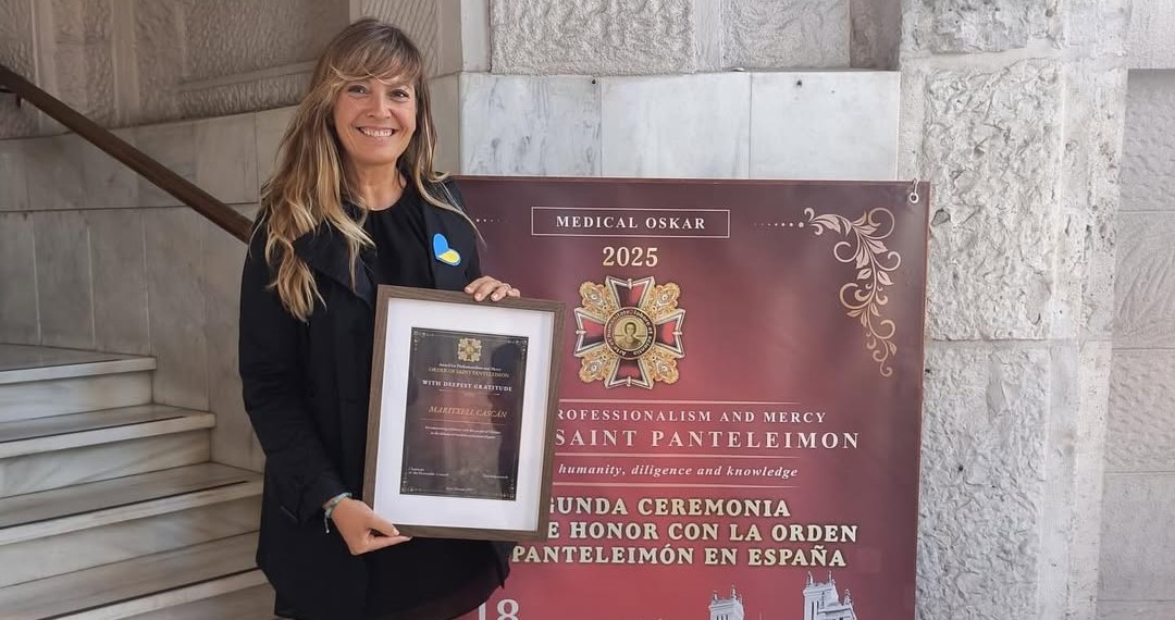 Meritxell Cascán, assessora de cooperació del COIB, guardonada amb la Distinció de Sant Pantaleó