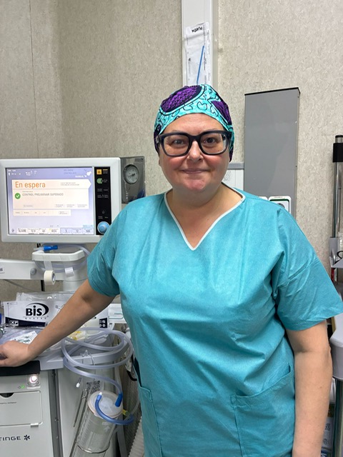 Experiència de cooperació: el recorregut de la infermera quirúrgica d'urologia Juani Parra