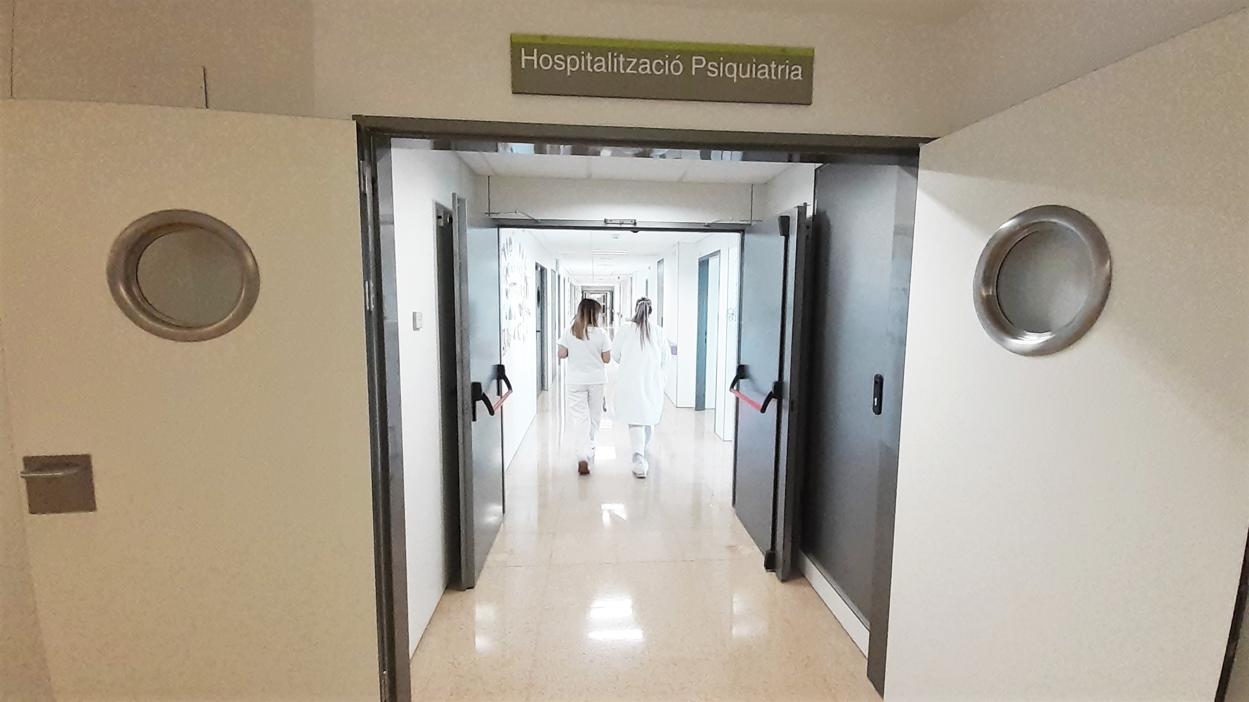 L’Hospital Germans Trias implementa un nou model assistencial d’hospitalització en salut mental de portes obertes