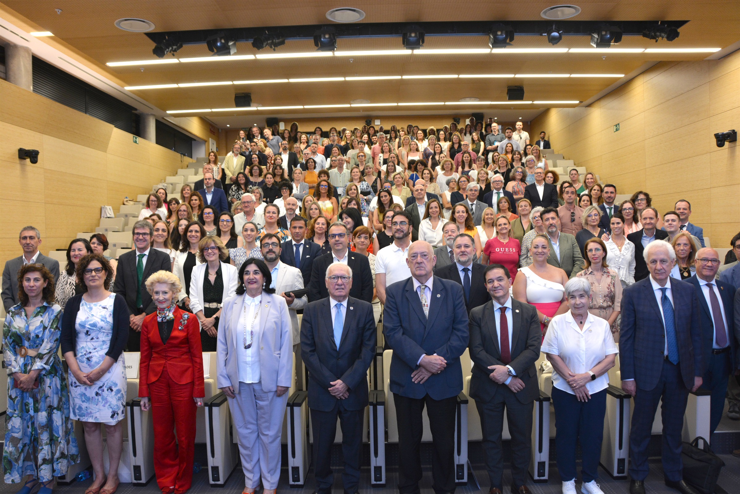 El Consejo General de Enfermería anuncia la creació d’un Centre de Lideratge Infermer en el lliurament de distincions a la millor gestió infermera de l’Estat