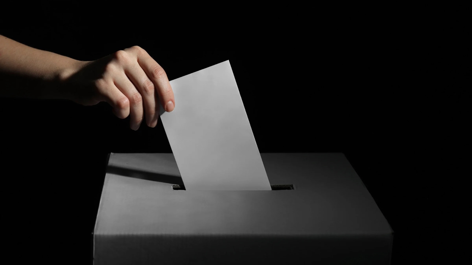 Les eleccions anticipades frenen l’avanç de reivindicacions històriques de les infermeres, com les ràtios i l’Estatut Marc